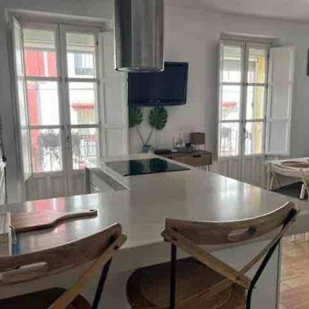 180 Home Casa Rodrigo De Triana Севилья Экстерьер фото